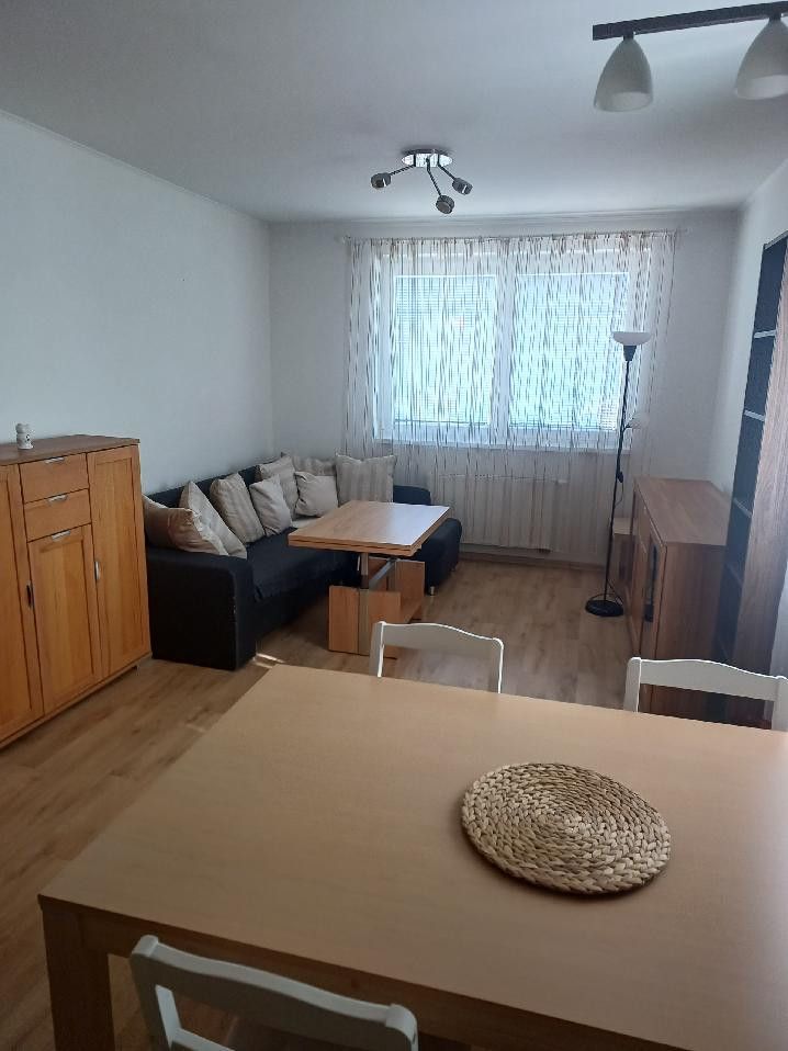 Pronájem bytu 2+kk 50 m², Praha – náhled fotky 2