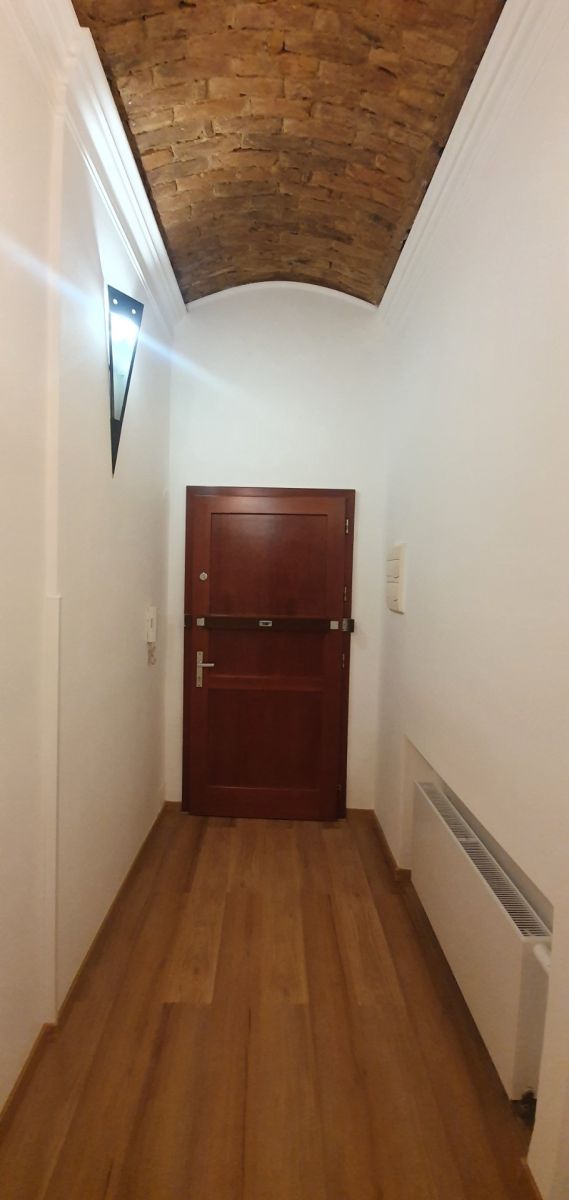Prodej bytu 2+kk 56 m², Praha – náhled fotky 2
