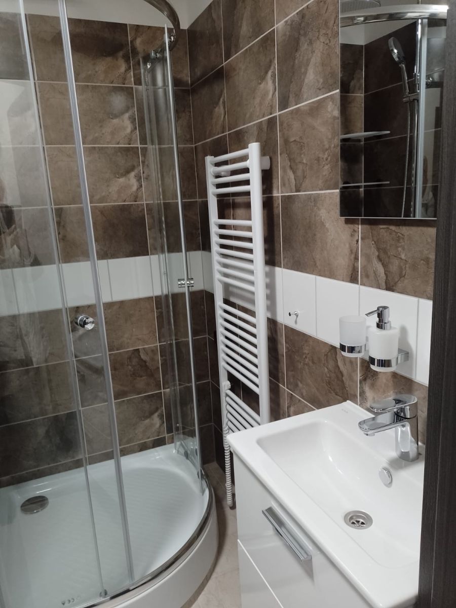 Pronájem bytu 2+kk 45 m², Vimperk – náhled fotky 2