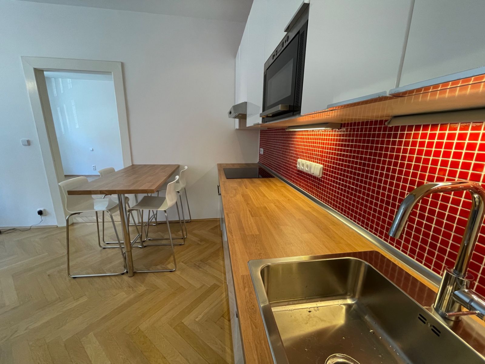Pronájem bytu 2+kk 51 m², Praha – náhled fotky 7