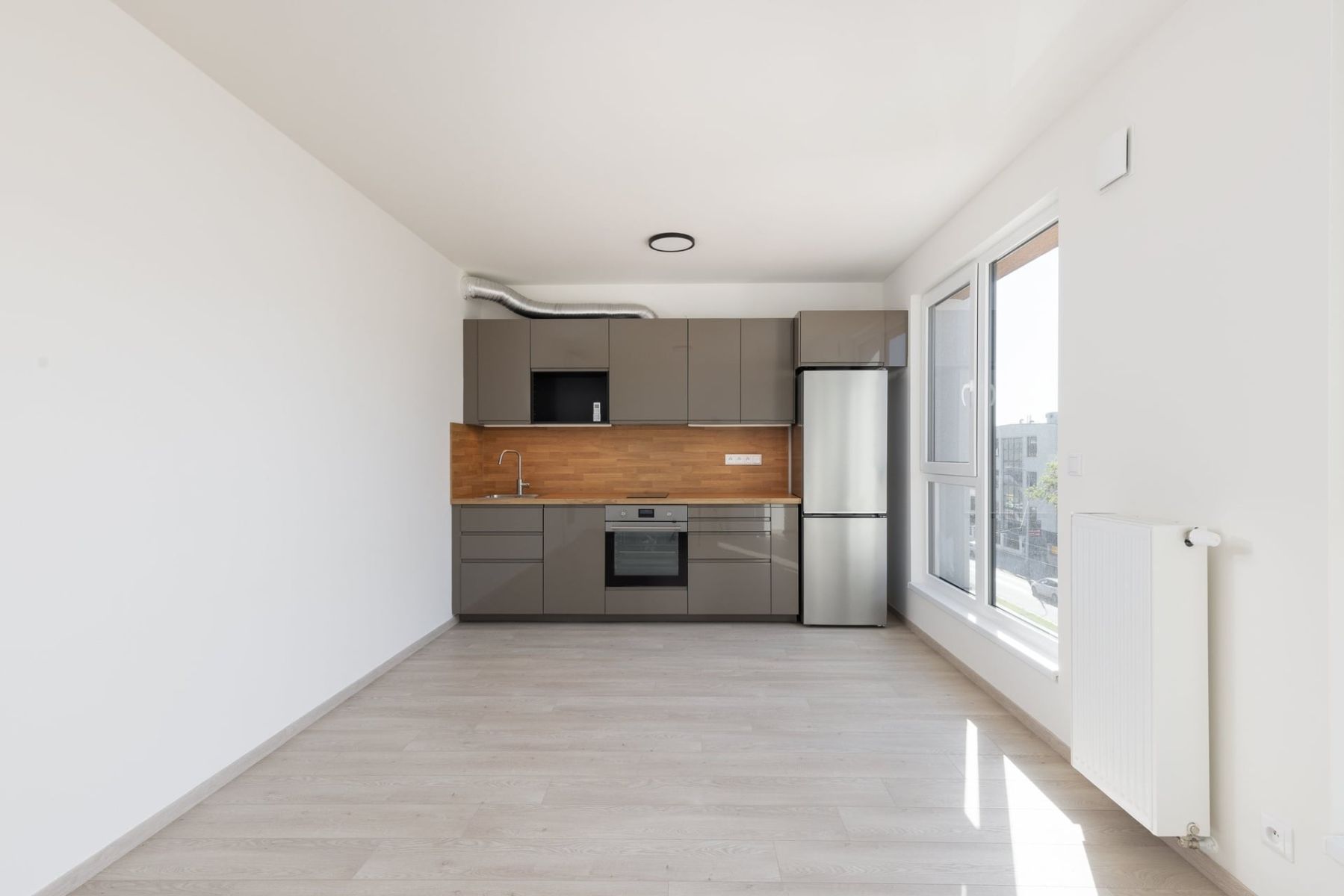 Pronájem bytu 1+kk 38 m², Praha – náhled fotky 5