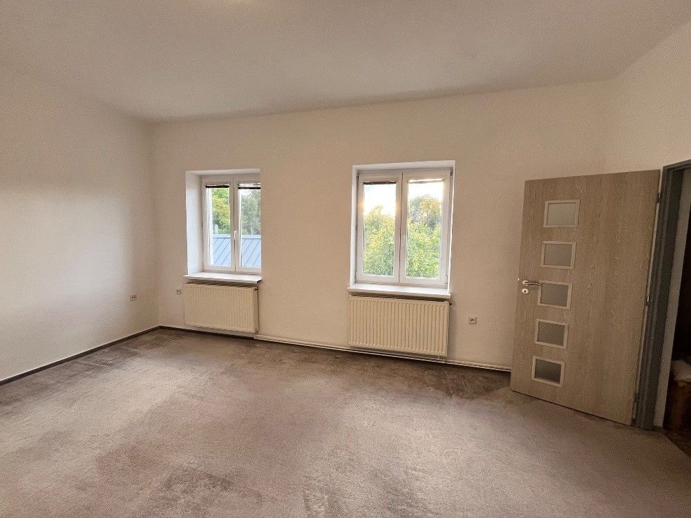 Pronájem bytu 1+1, 35 m², Rousínov