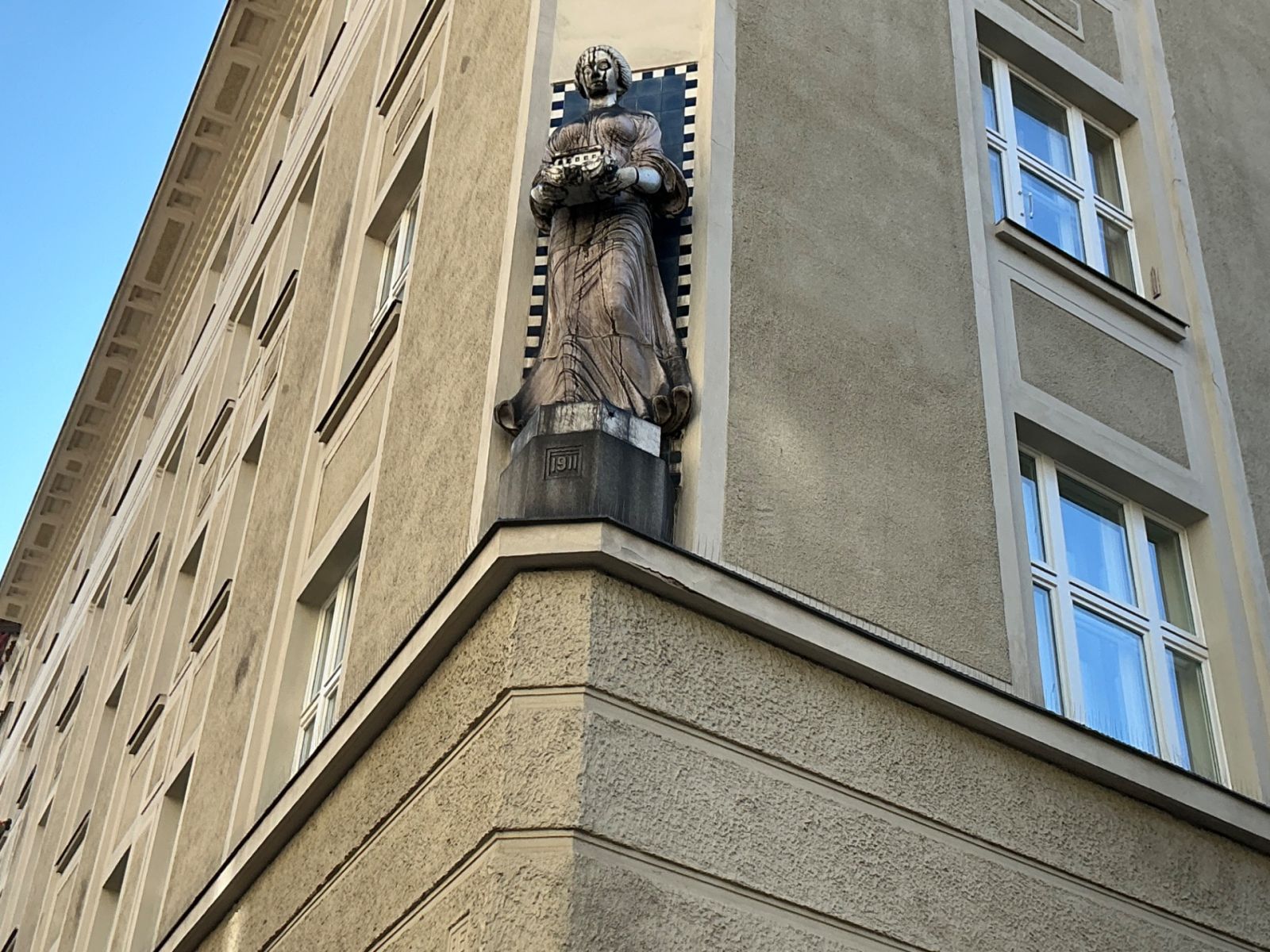 2-sobno stanovanje, 100 m²