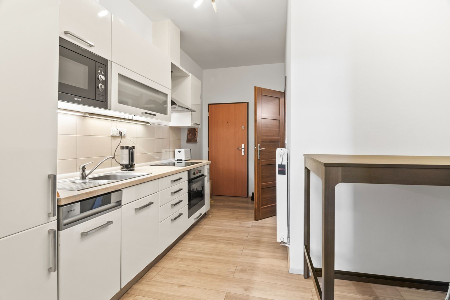 Pronájem bytu 1+1 34 m², Praha – fotka 1 z 12