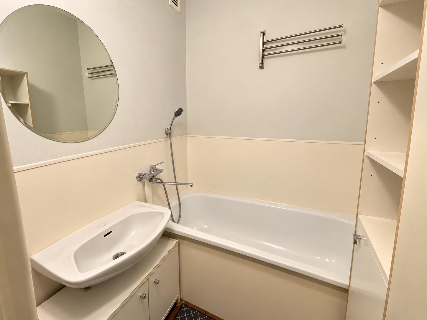 Prodej bytu 2+1 51 m², Krnov – náhled fotky 12