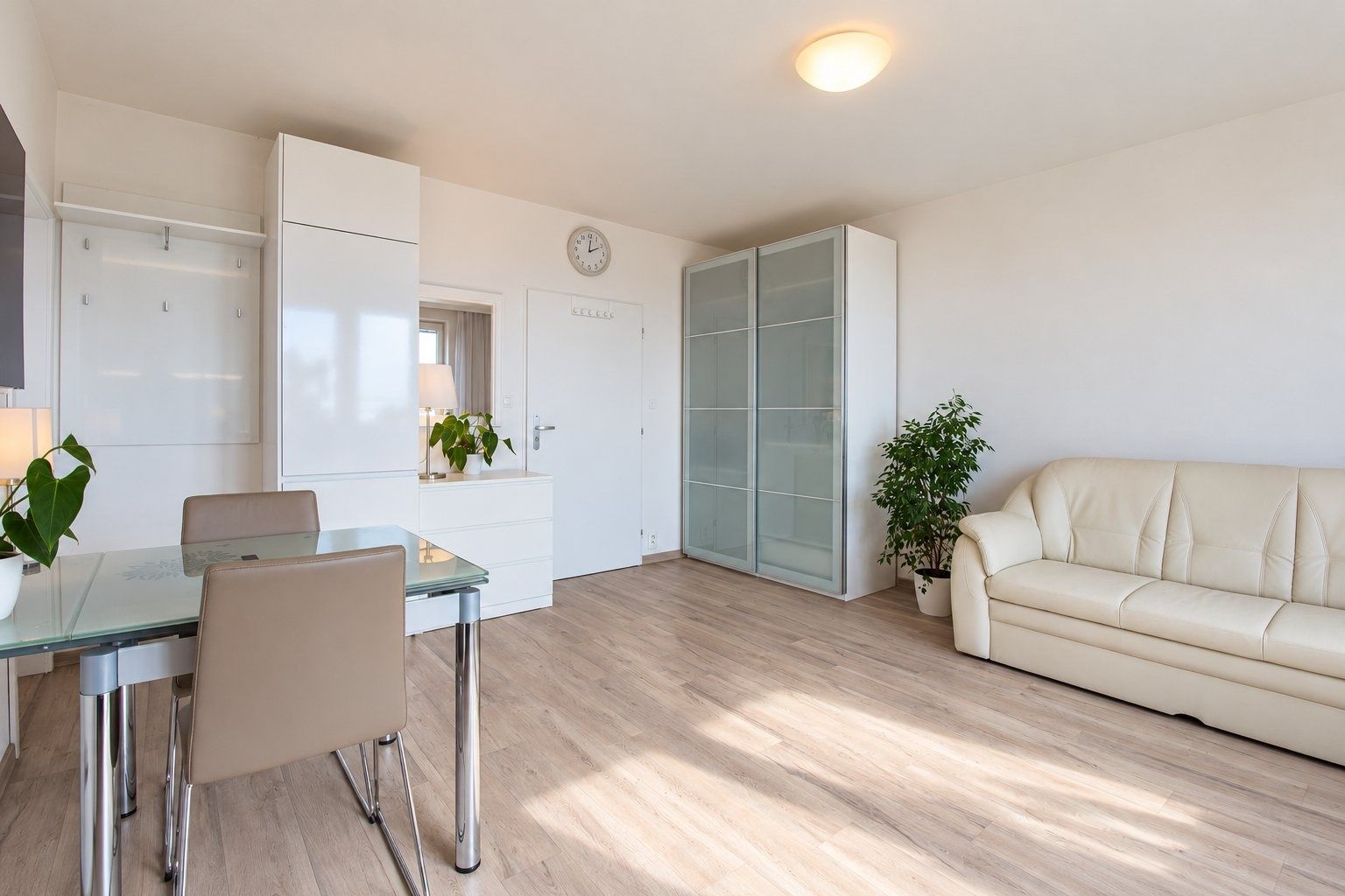 Квартира 2+kk в оренду, 69 м² (4 з 20)