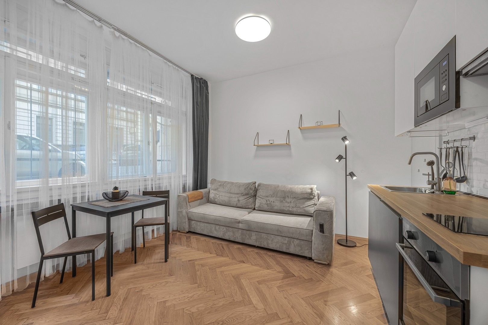 Pplk. Sochora, Praha - Holešovice – fotografie 5