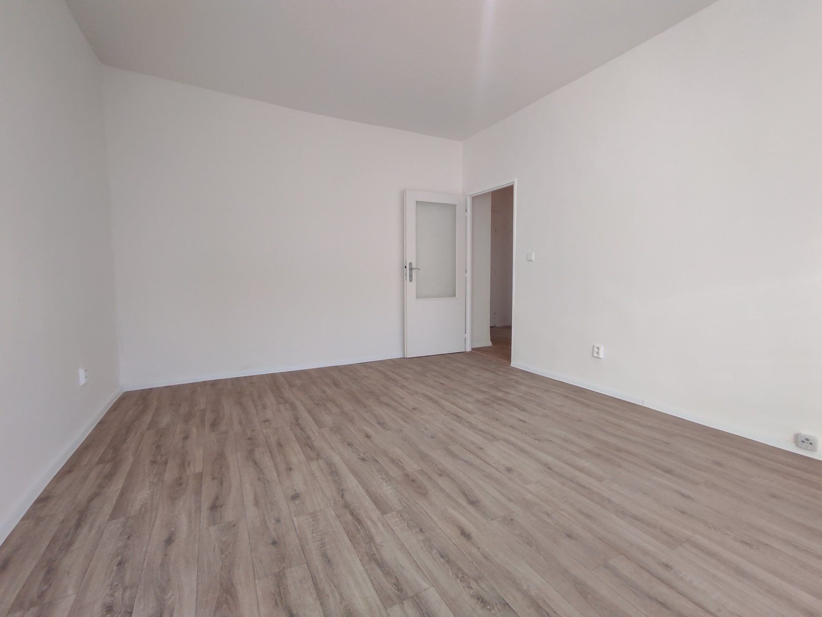 Wohnung 3+1 zur Miete, 66 m² (3 von 14)