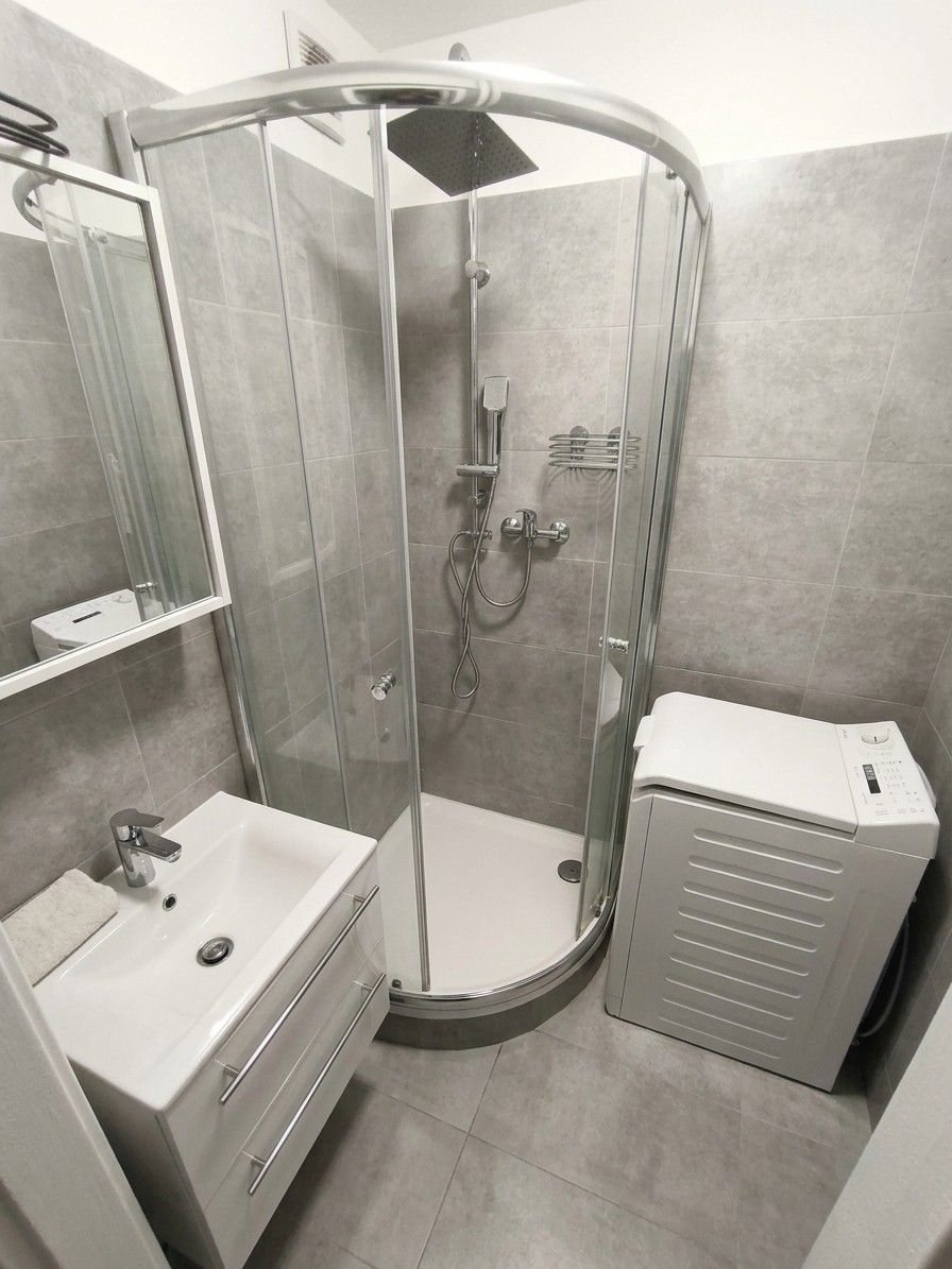 Prodej bytu 4+kk 77 m², Praha – náhled fotky 7