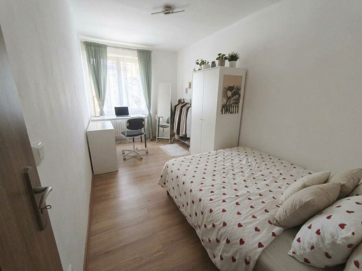 Prodej bytu 4+kk 77 m²