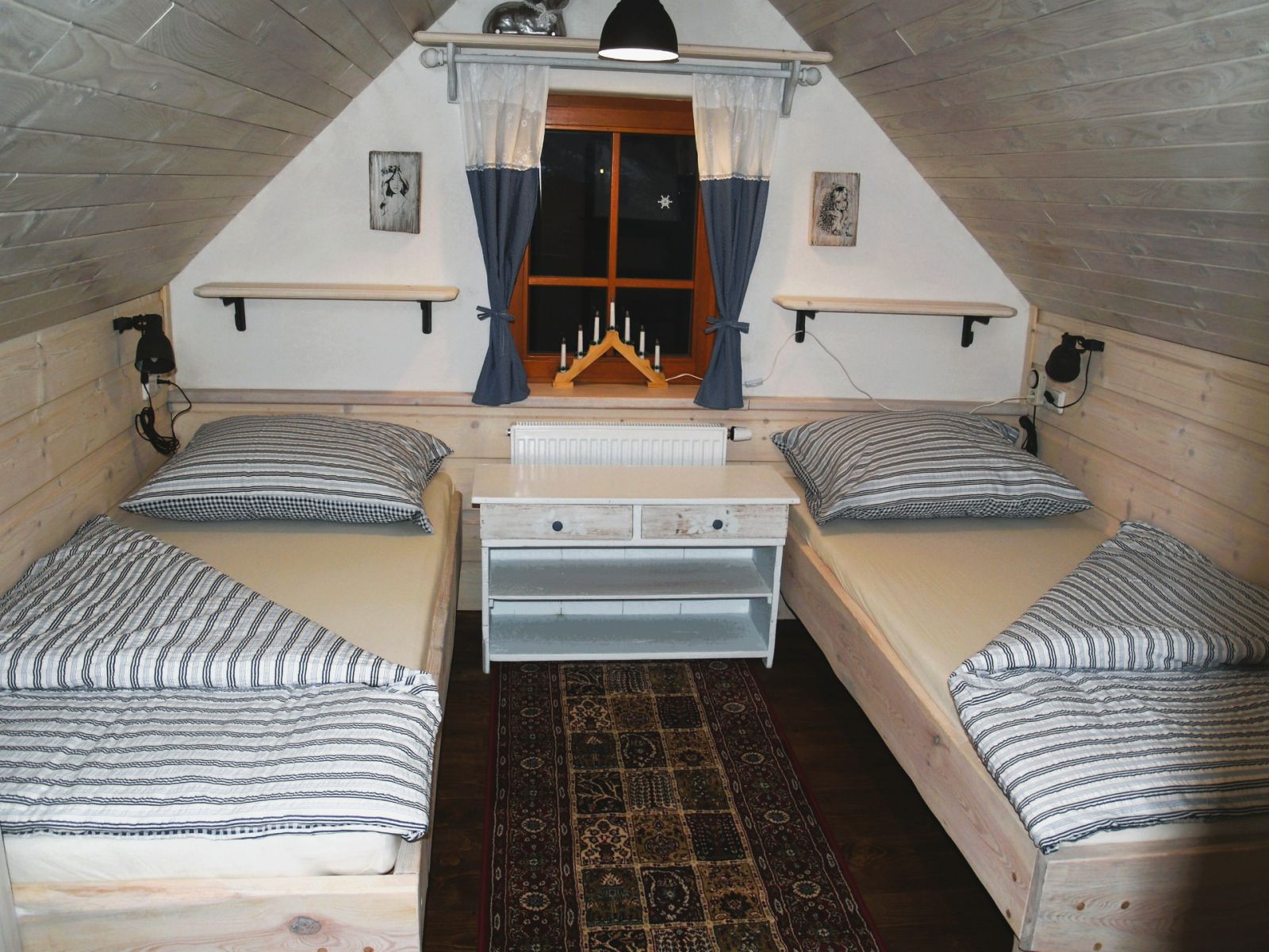 Prodej domu ostatni 261 m², Benecko – náhled fotky 8