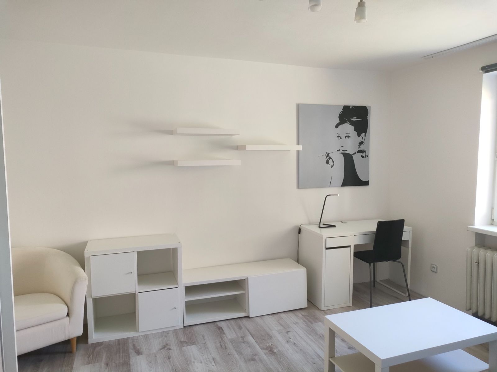 Pronájem bytu 1+1 30 m², Stochov – náhled fotky 4