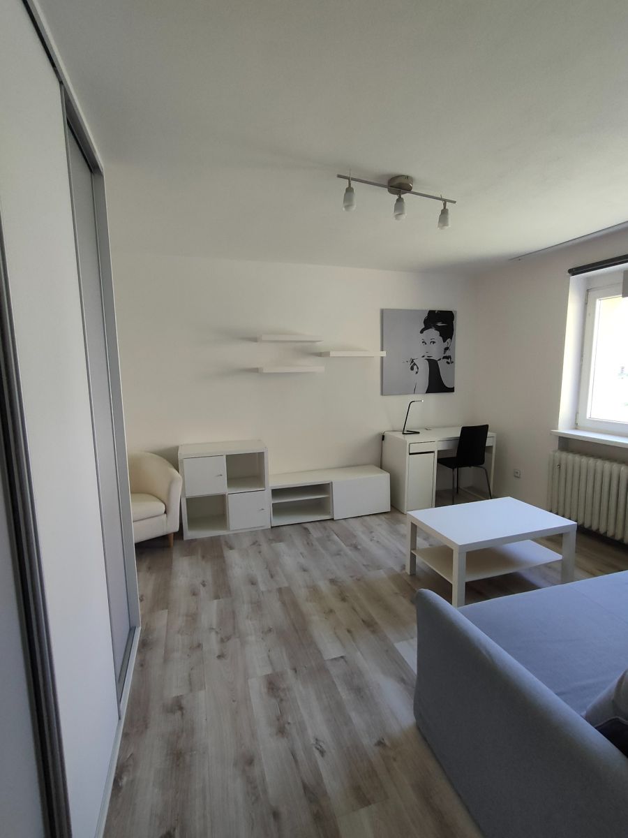 Pronájem bytu 1+1 30 m², Stochov – náhled fotky 6