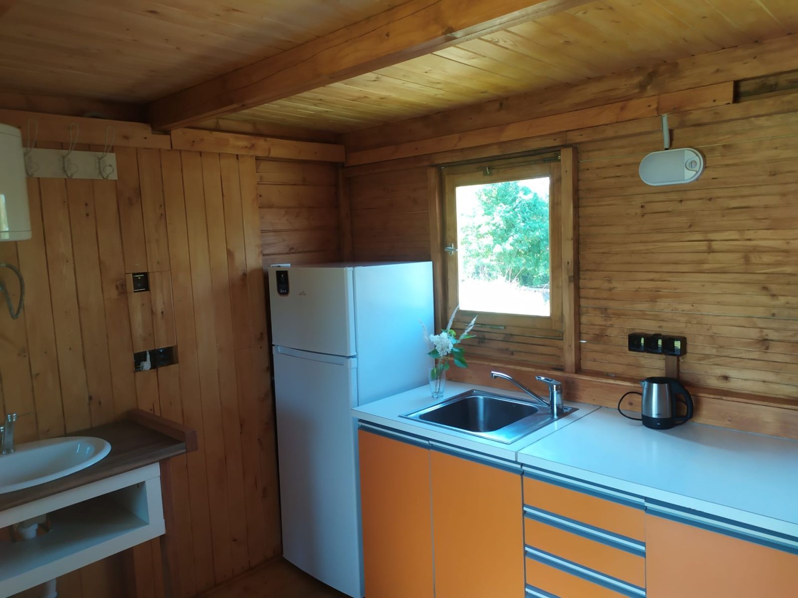 Prodej objektu 55 m², Skuhrov – náhled fotky 4