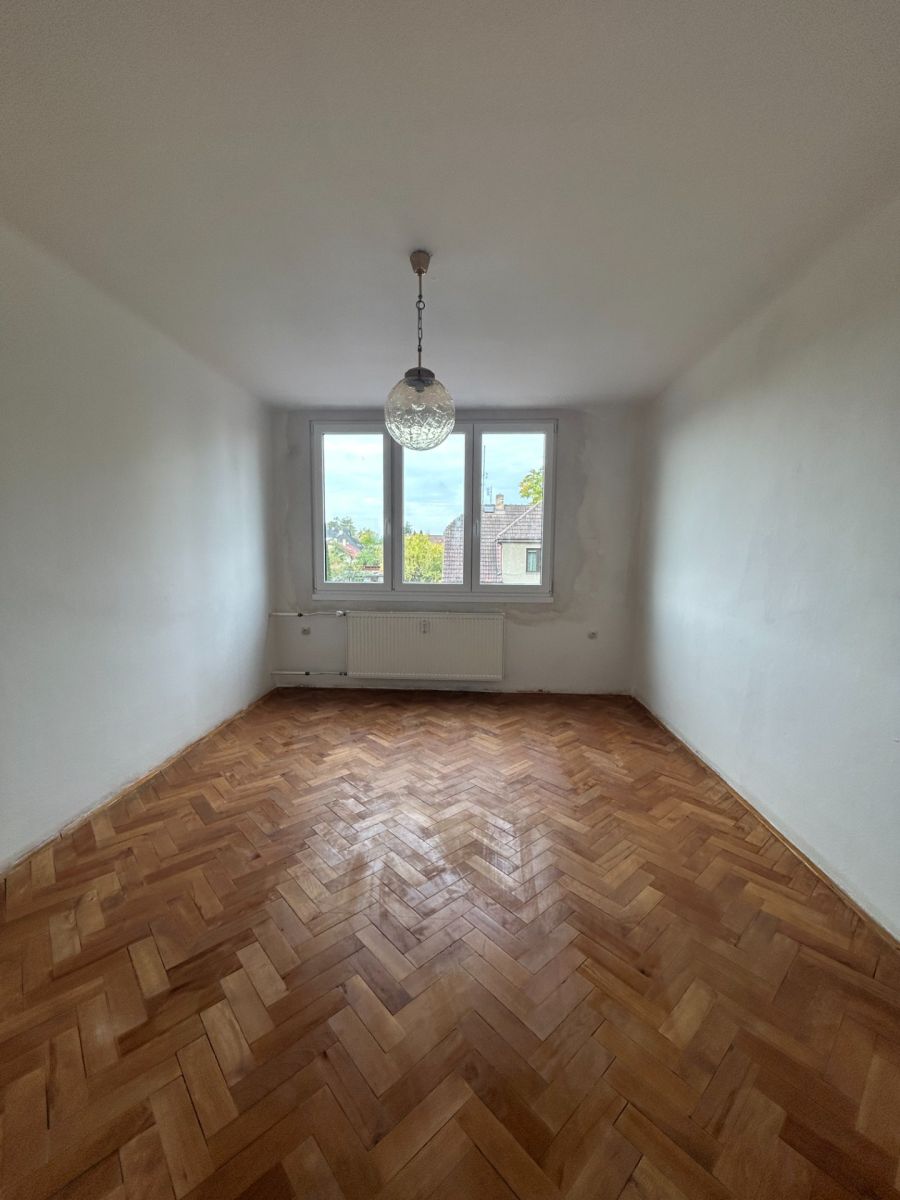 Prodej bytu 3+1 68 m², Třeboň – náhled fotky 7