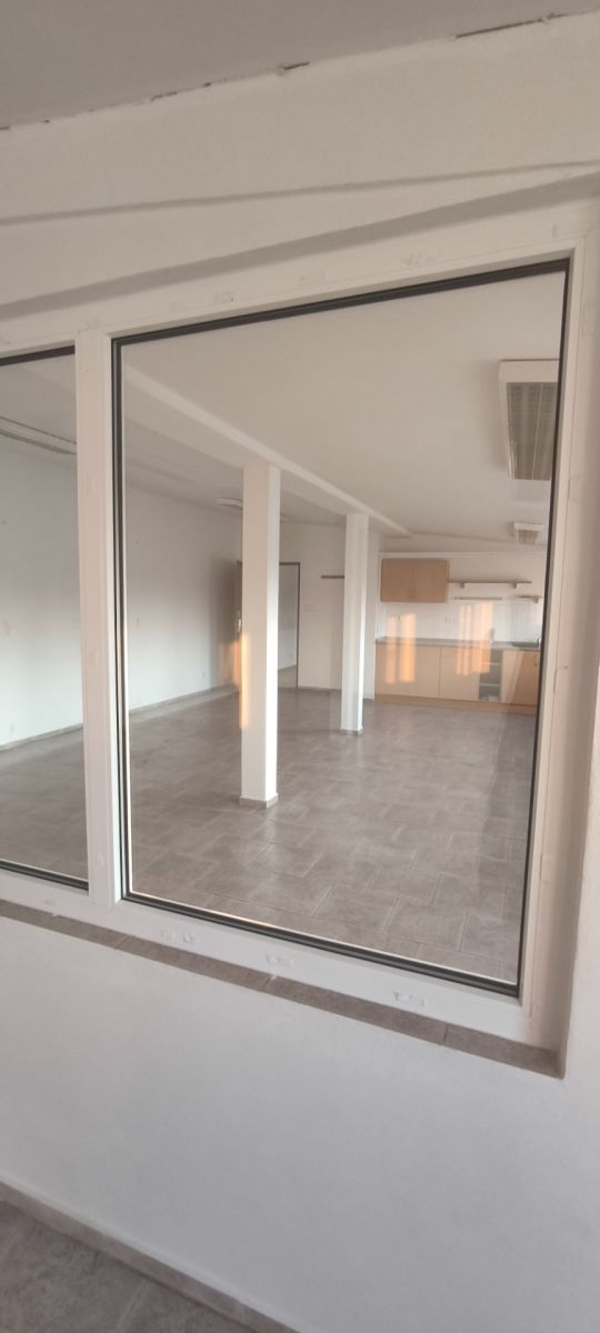 Pronájem komerčního prostoru 183 m², Sobotka – náhled fotky 5