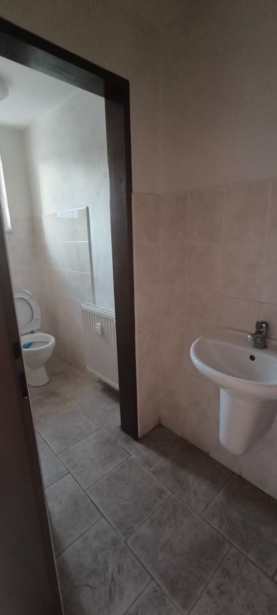 Pronájem komerčního prostoru 183 m², Sobotka – náhled fotky 9