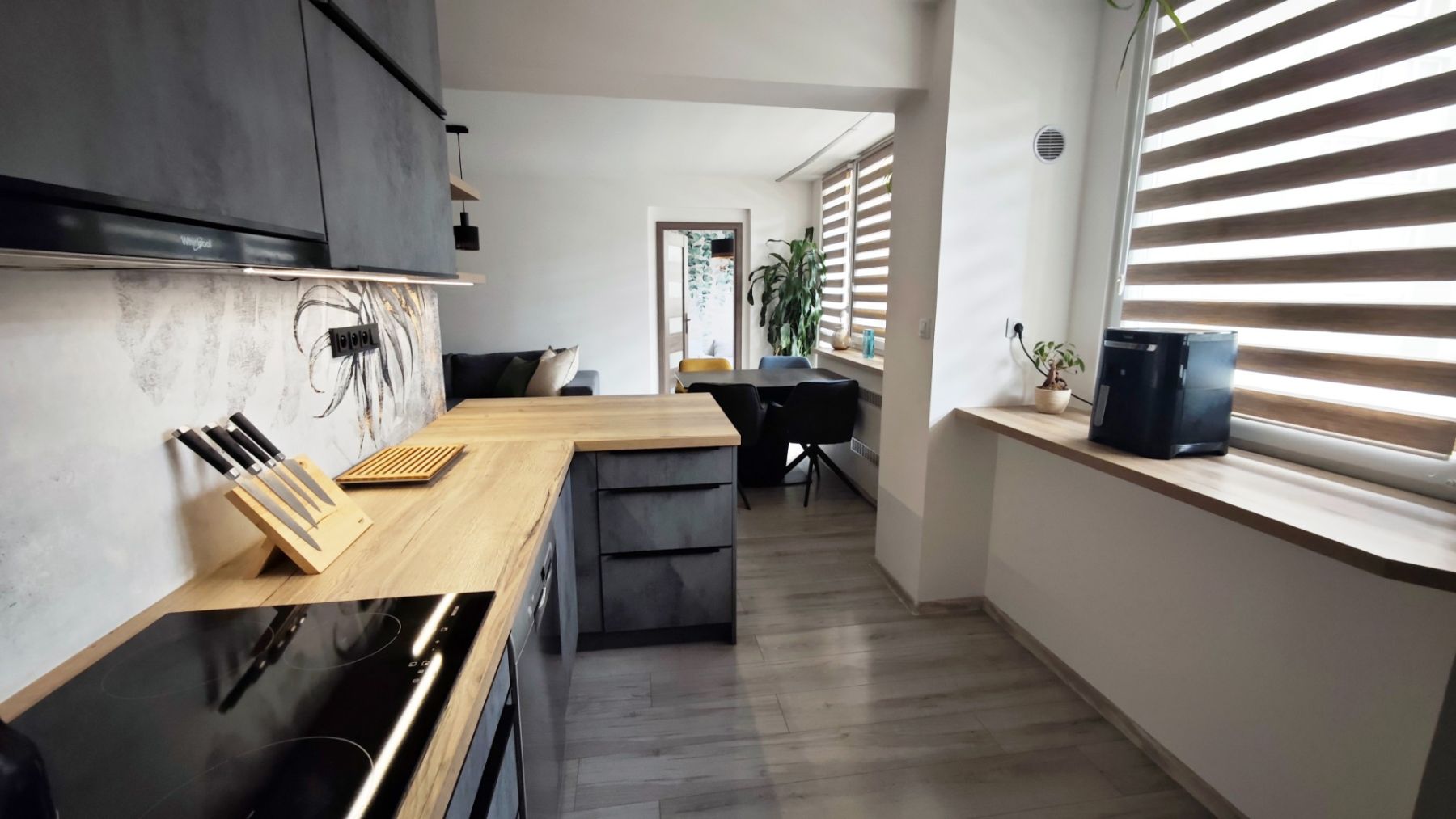 Prodej bytu 4+kk 89 m², Kladno – náhled fotky 2