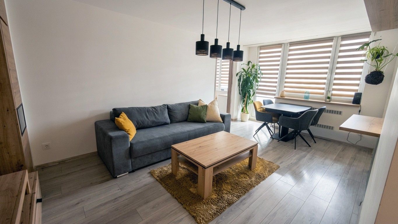 Prodej bytu 4+kk 89 m², Kladno – náhled fotky 3