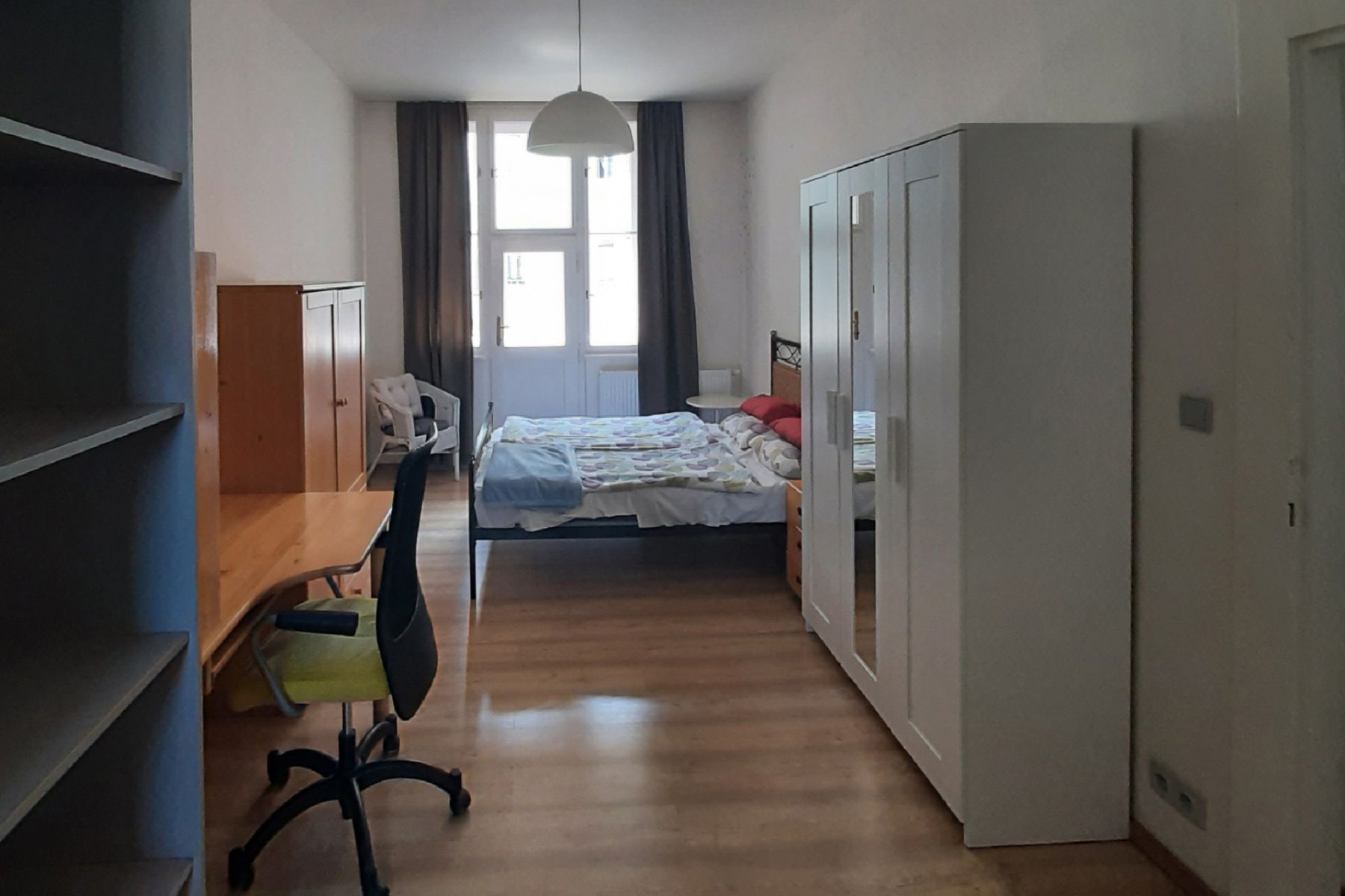 Pronájem bytu 1+kk 33 m², Praha – náhled fotky 3