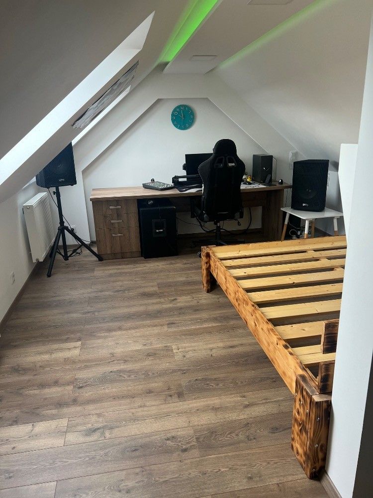 Prodej domu 3+kk 100 m², Benešov – náhled fotky 11