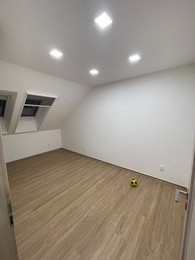 Pronájem bytu 2+1 63 m², Olbramovice – náhled fotky 4