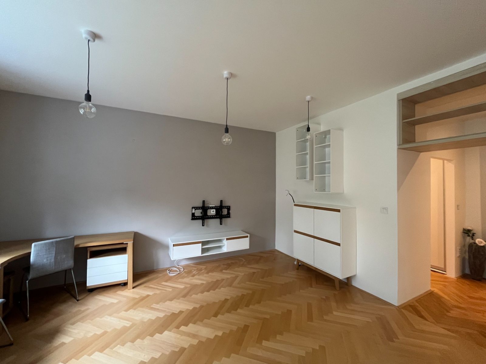 The 2+kk flat for rent, 65 m² (4 of 13)