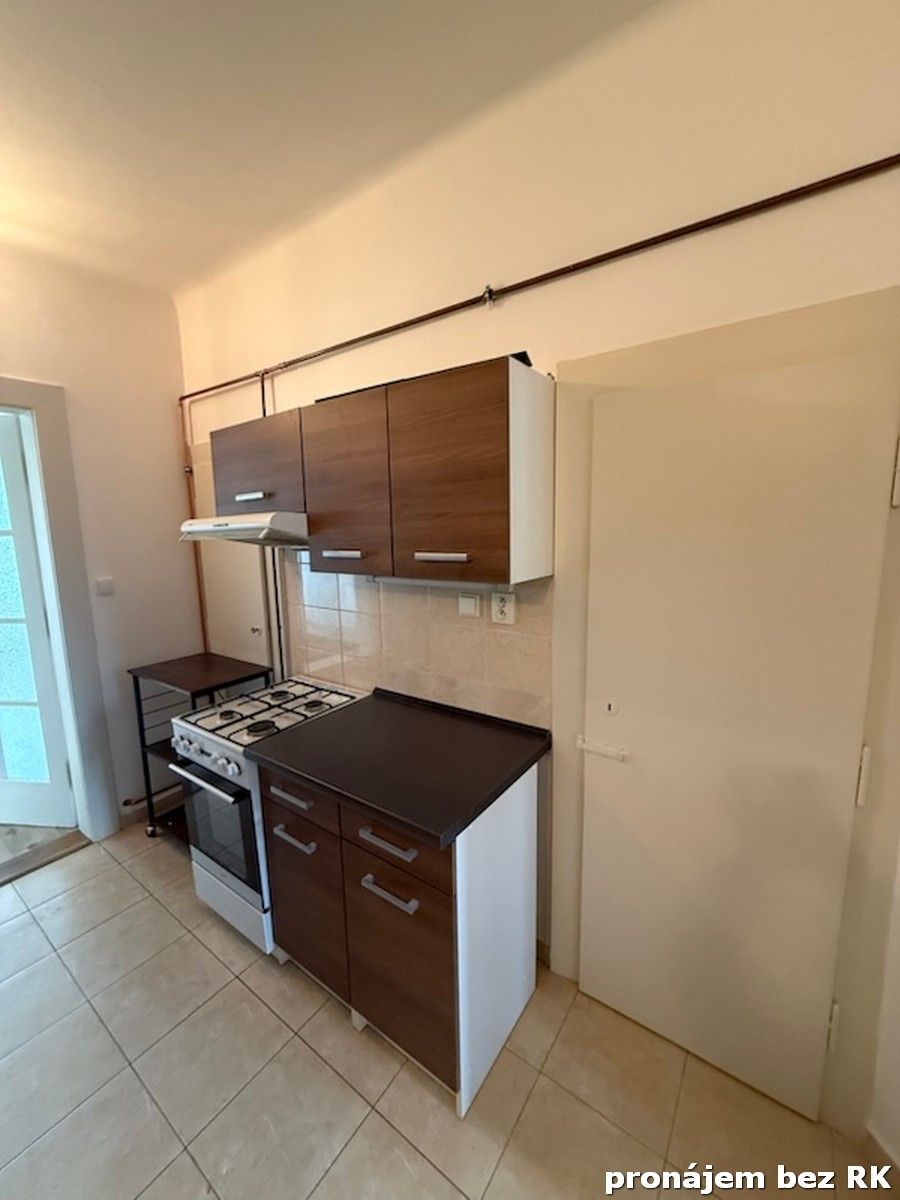 Wohnung 2+1 zur Miete, 51 m² (2 von 9)