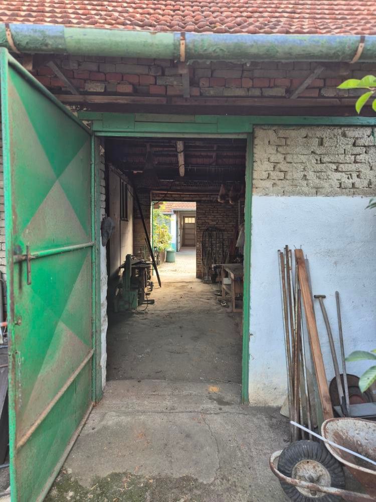 Prodej domu 5+kk 210 m², Moutnice – náhled fotky 13