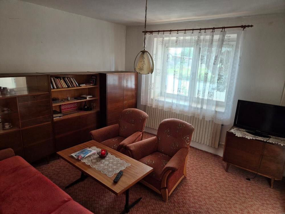 Prodej domu 5+kk 210 m², Moutnice – náhled fotky 2