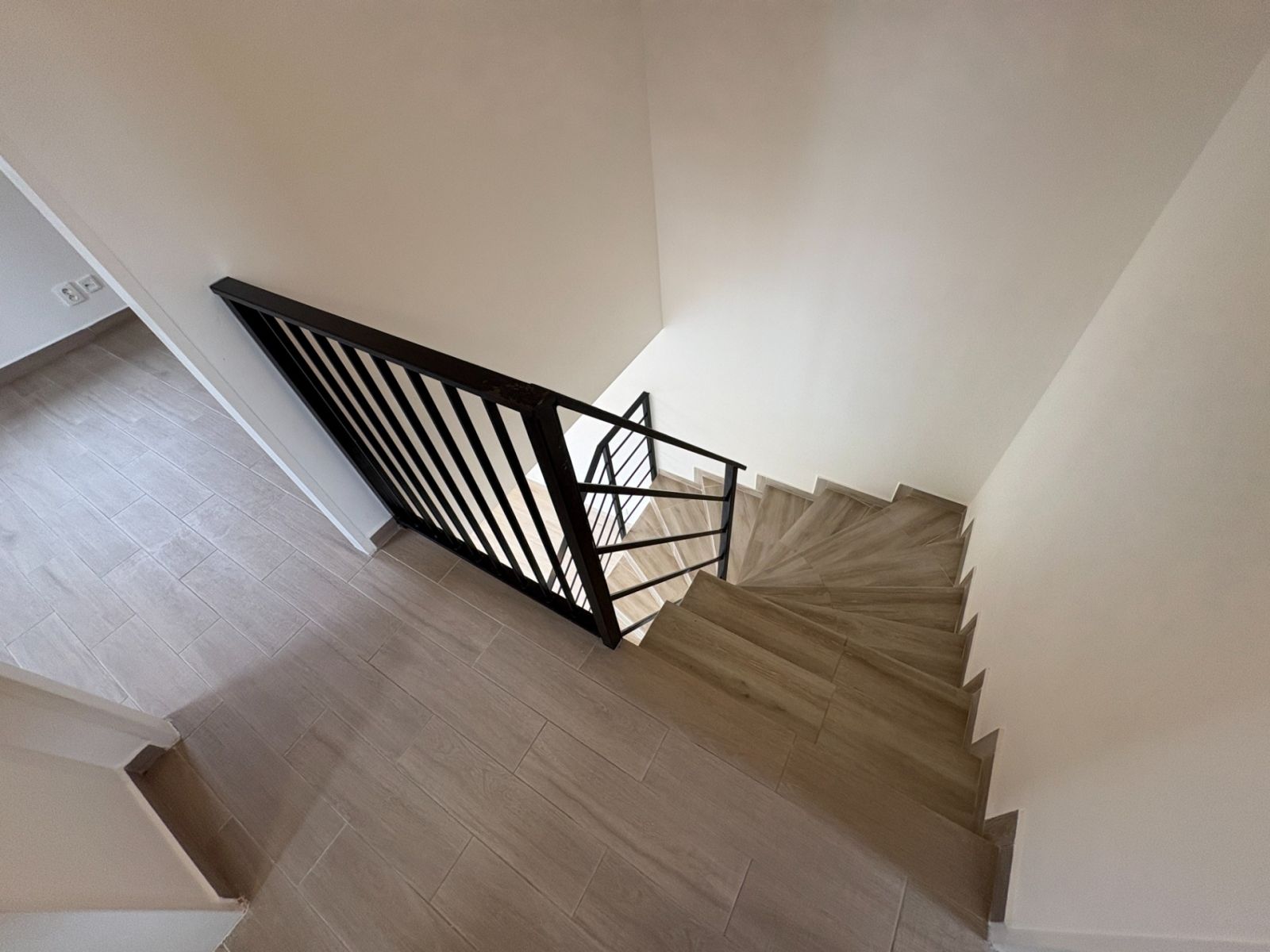 Pronájem domu 3+kk 80 m², Škvorec – náhled fotky 10