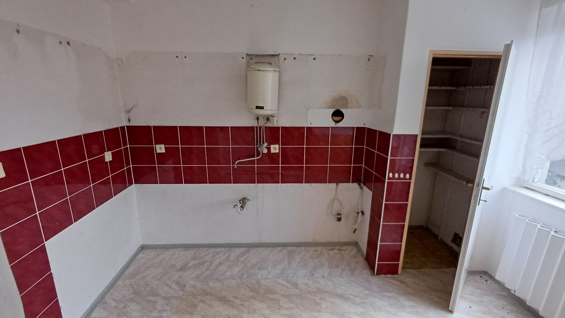Prodej domu ostatni 240 m², Kunovice – náhled fotky 18