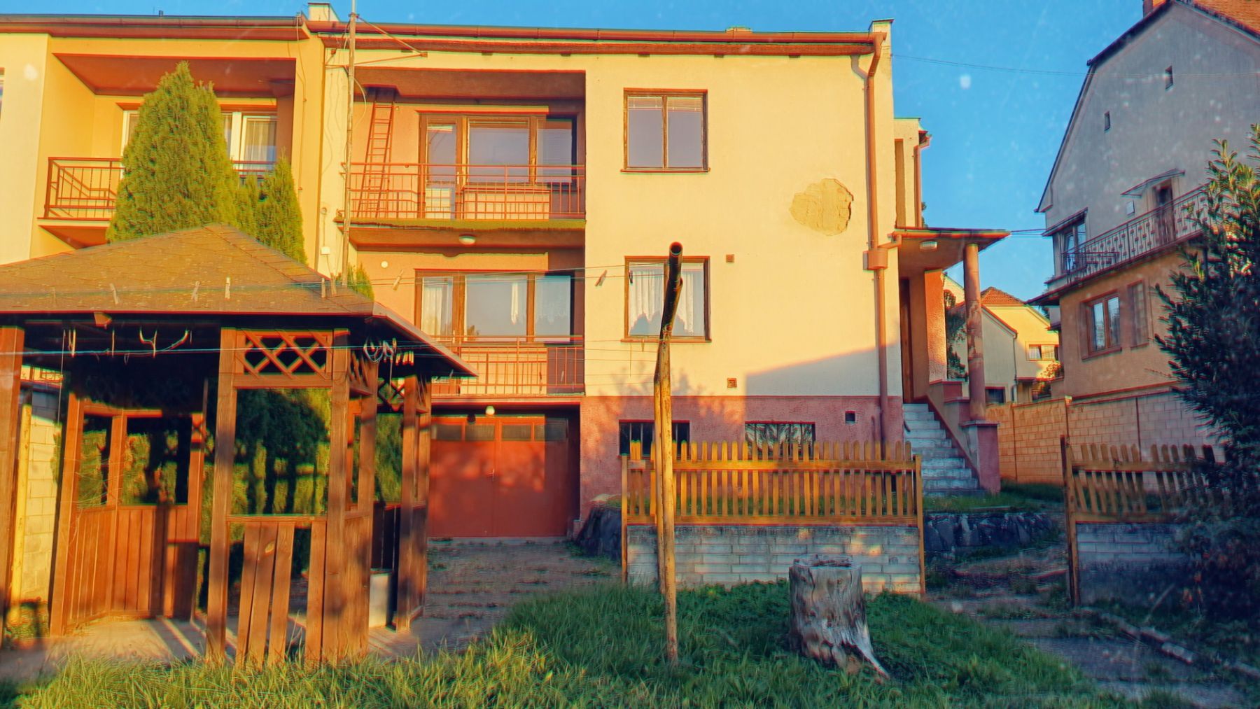 Prodej domu ostatni 240 m², Kunovice – náhled fotky 2