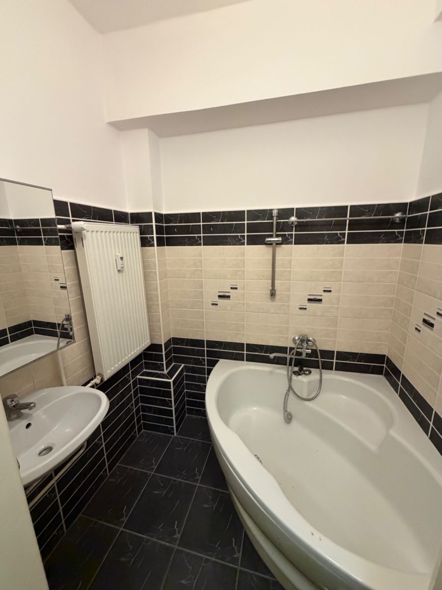 Pronájem bytu 2+kk 49 m², Praha – náhled fotky 8