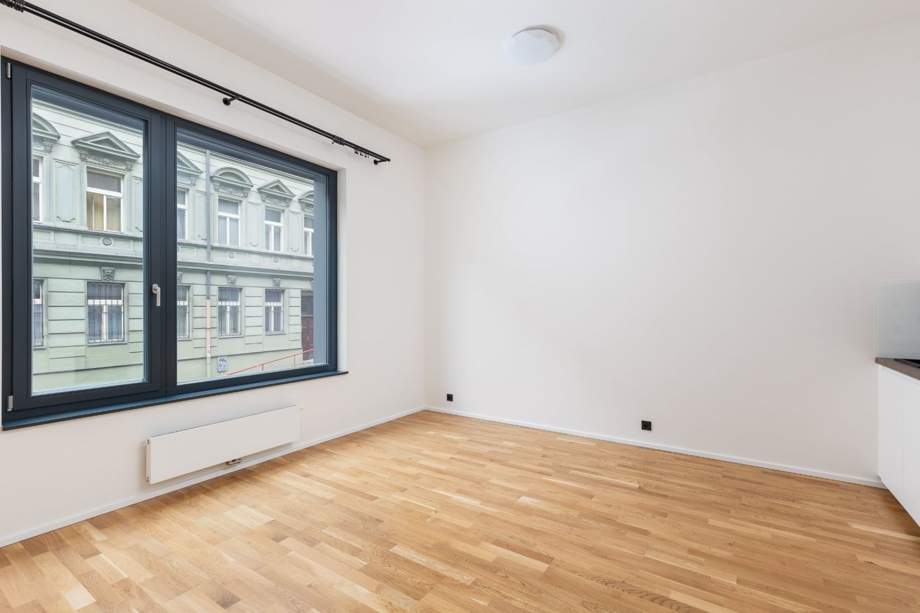 Pronájem bytu 1+kk 30 m²