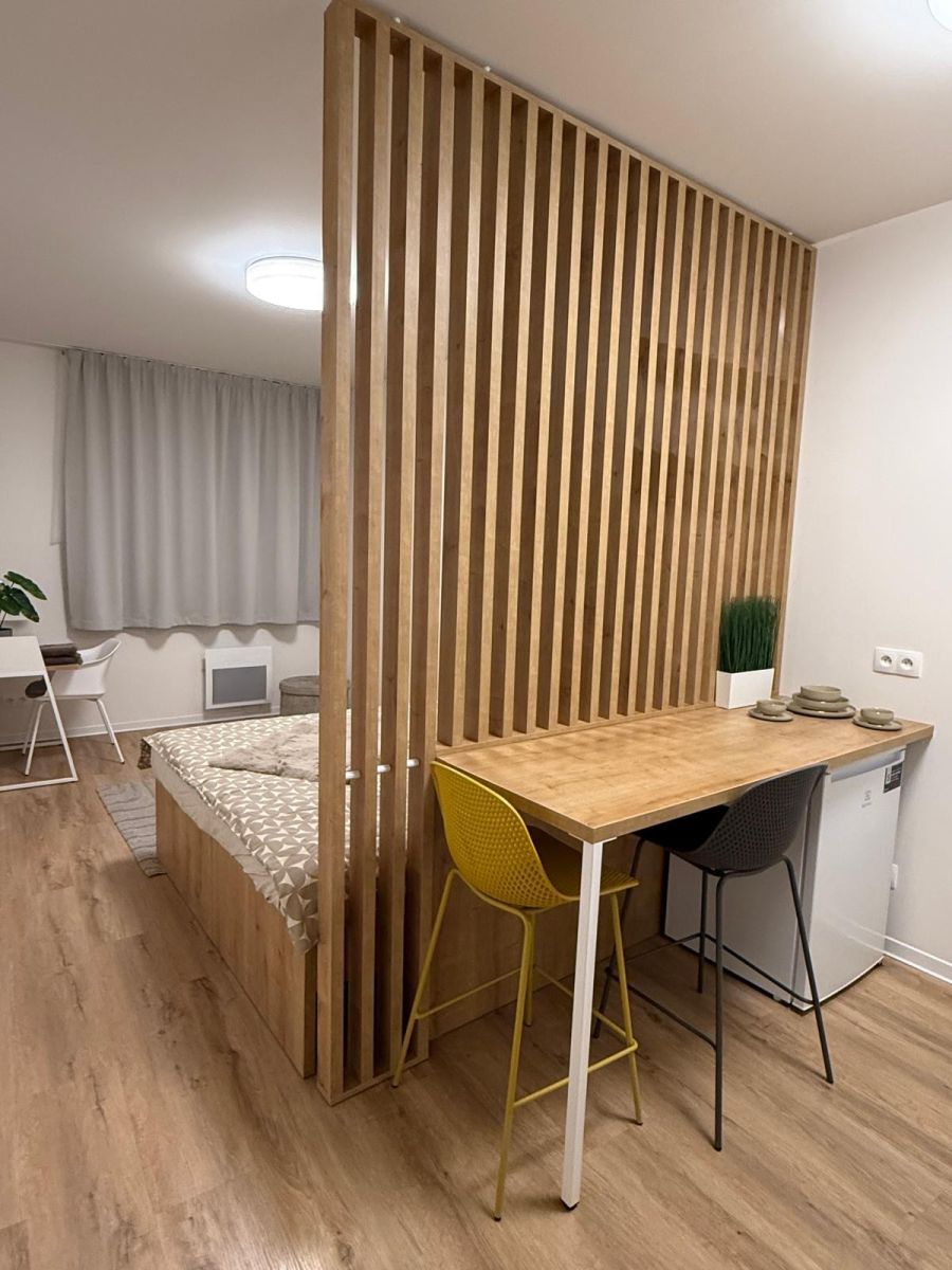 Pronájem bytu 1+kk 28 m², Praha – náhled fotky 15