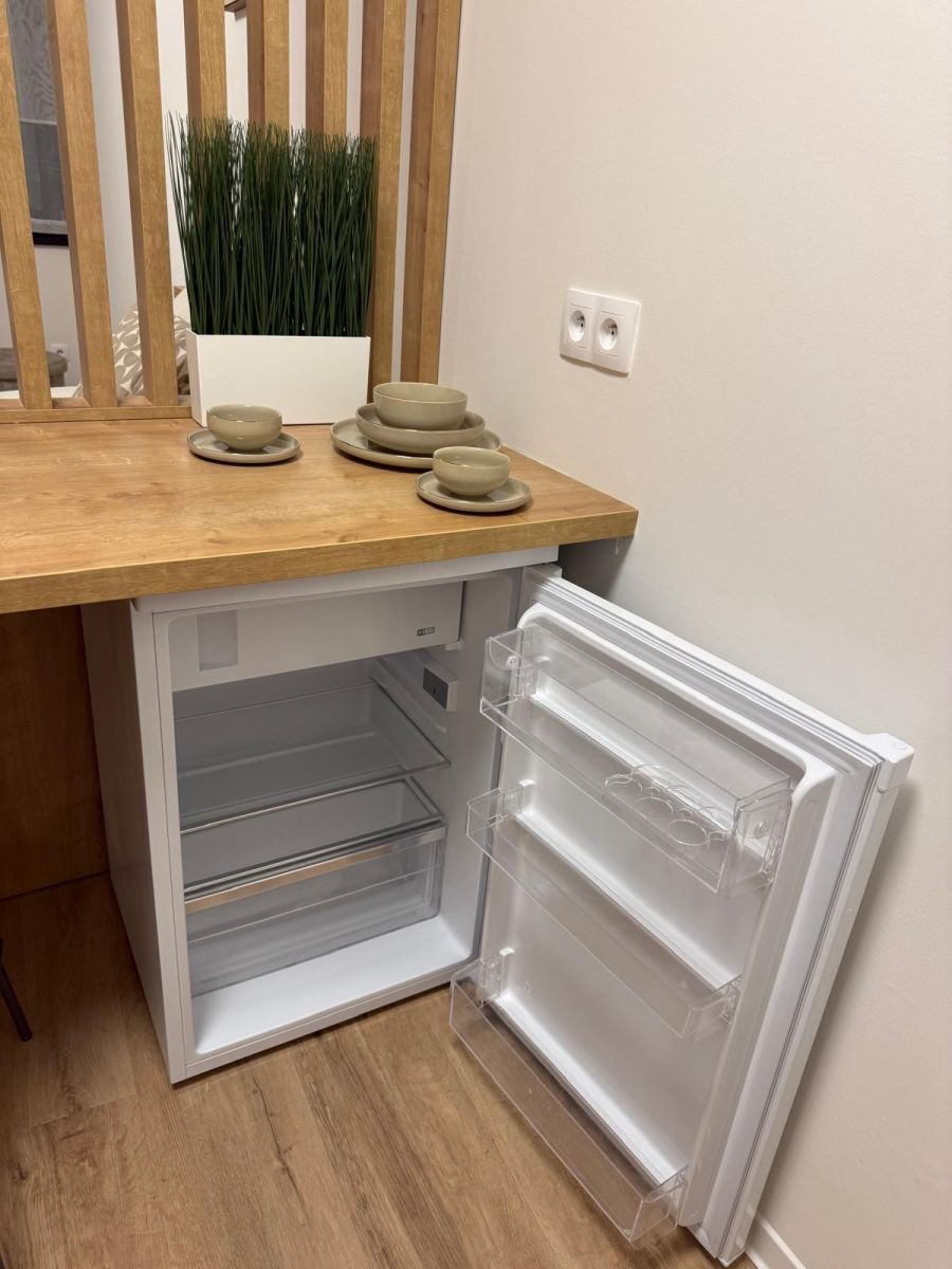 Pronájem bytu 1+kk 28 m², Praha – náhled fotky 12