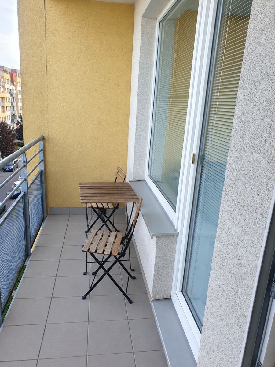 Pronájem bytu 2+kk 55 m², Praha – náhled fotky 10
