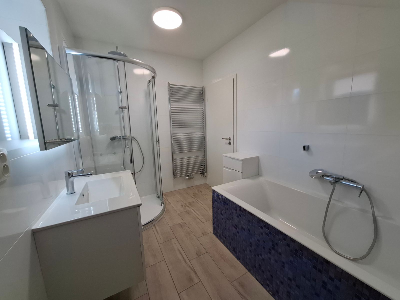 Pronájem domu 4+kk 189 m², Modřice – náhled fotky 18