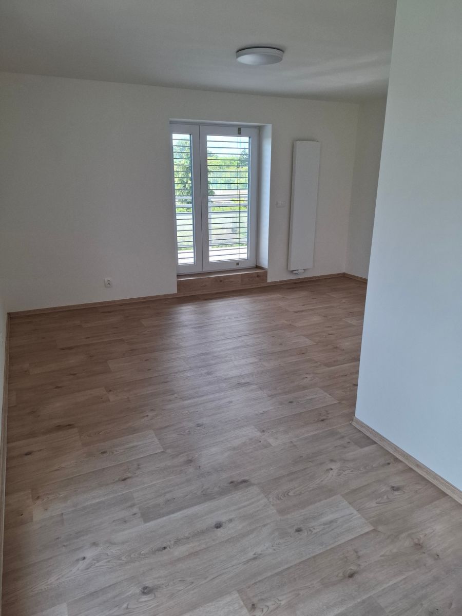 Pronájem domu 4+kk 189 m², Modřice – náhled fotky 14