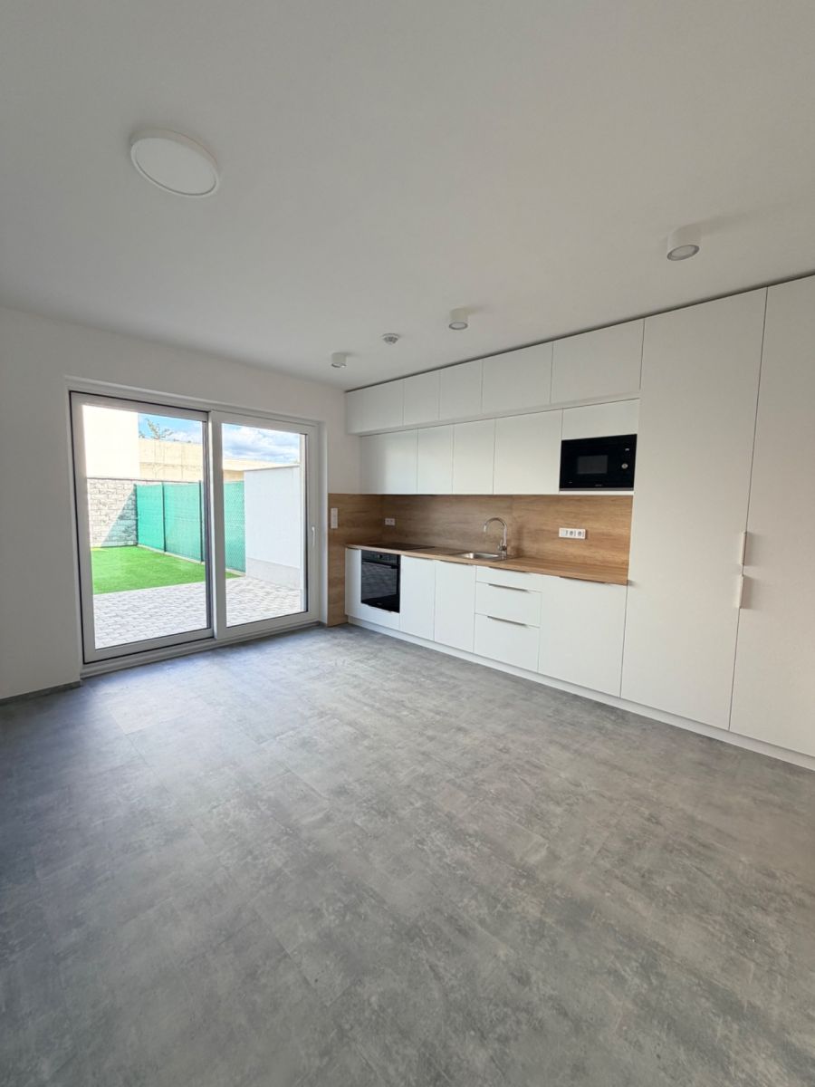 Pronájem bytu 1+kk 30 m², Brno – náhled fotky 2