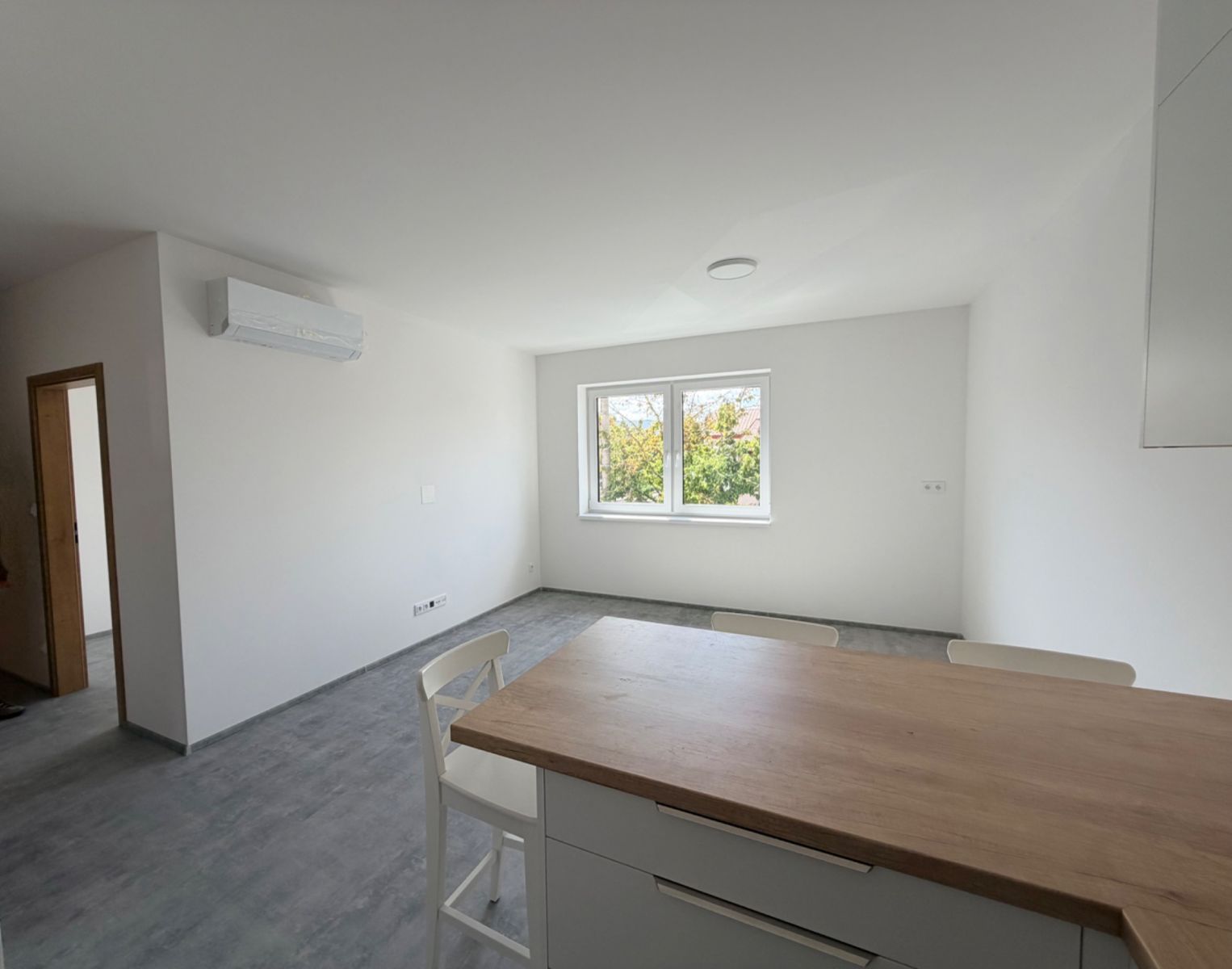 Pronájem bytu 3+kk 62 m², Brno – náhled fotky 2
