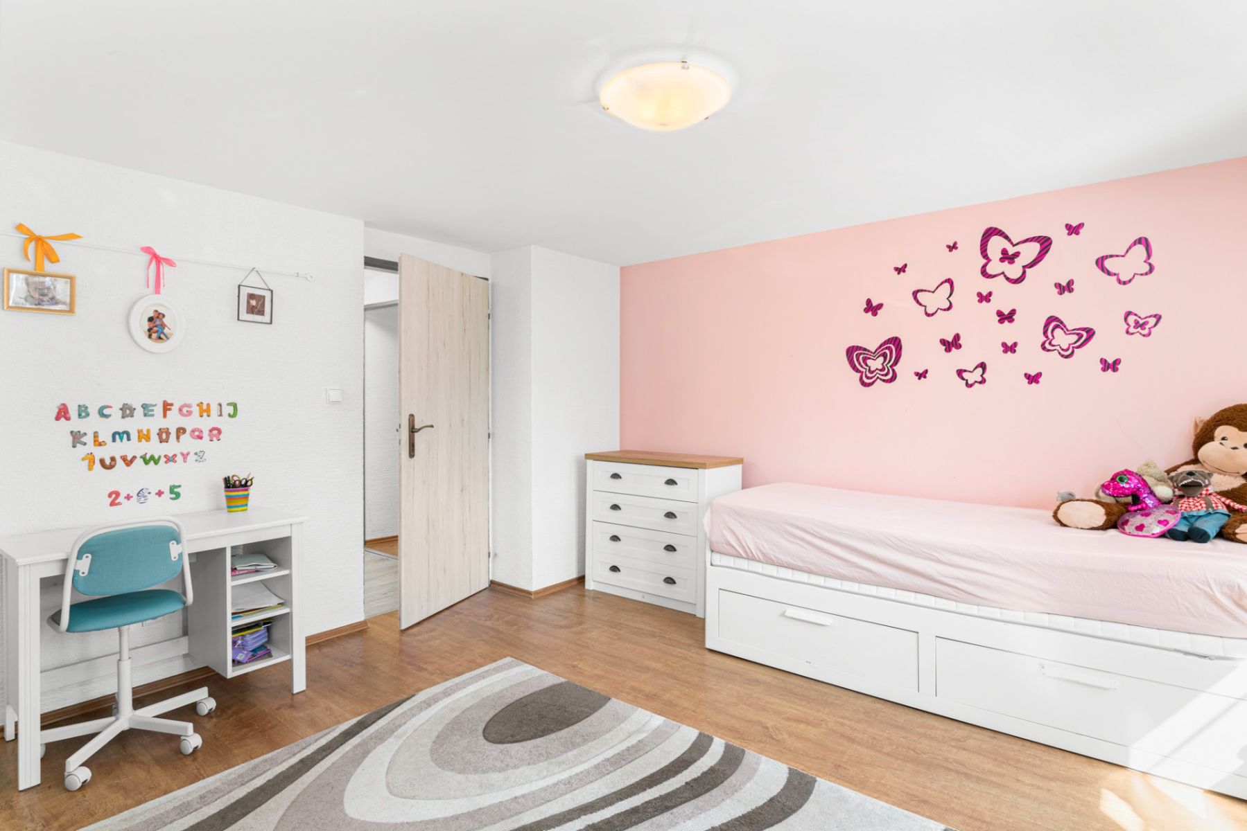 Pronájem domu 4+1 148 m², Vinařice – náhled fotky 3