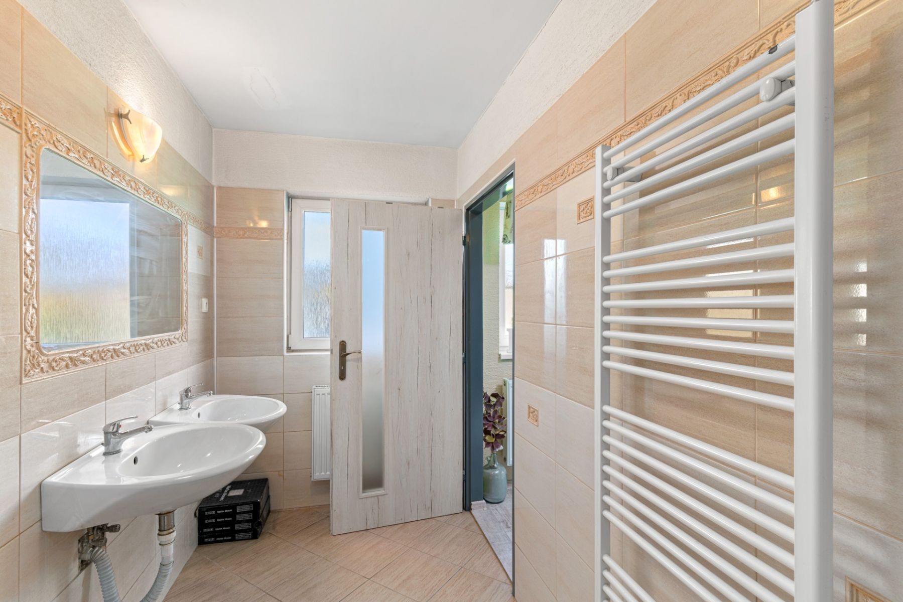 Pronájem domu 4+1 148 m², Vinařice – náhled fotky 9