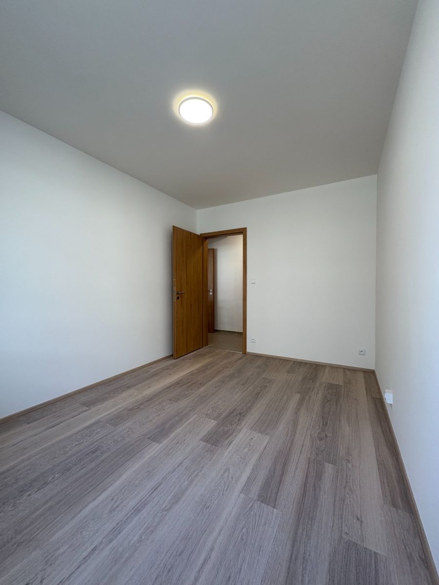 Pronájem bytu 2+kk 43 m², Praha – náhled fotky 6