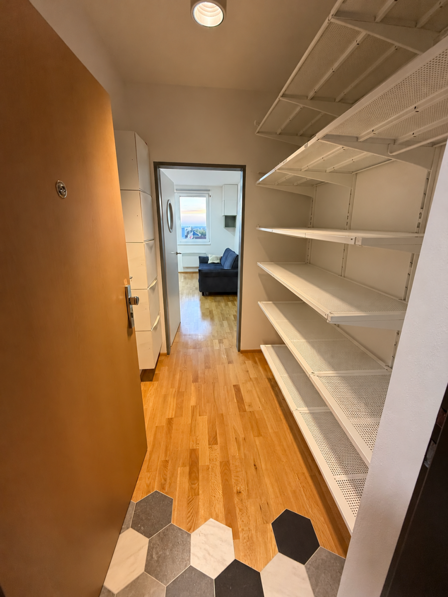 Pronájem bytu 1+kk 27 m², Brno – náhled fotky 19
