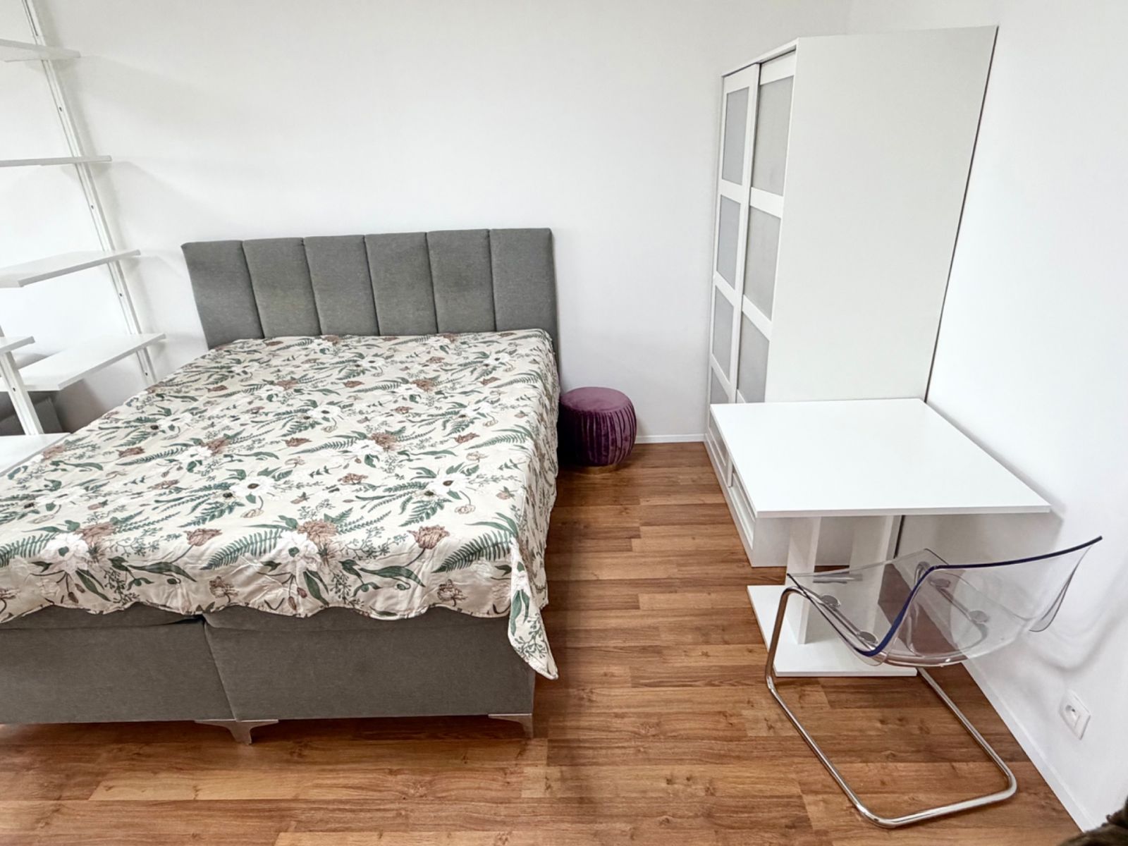 Prodej bytu 1+kk 38 m², Praha – náhled fotky 3