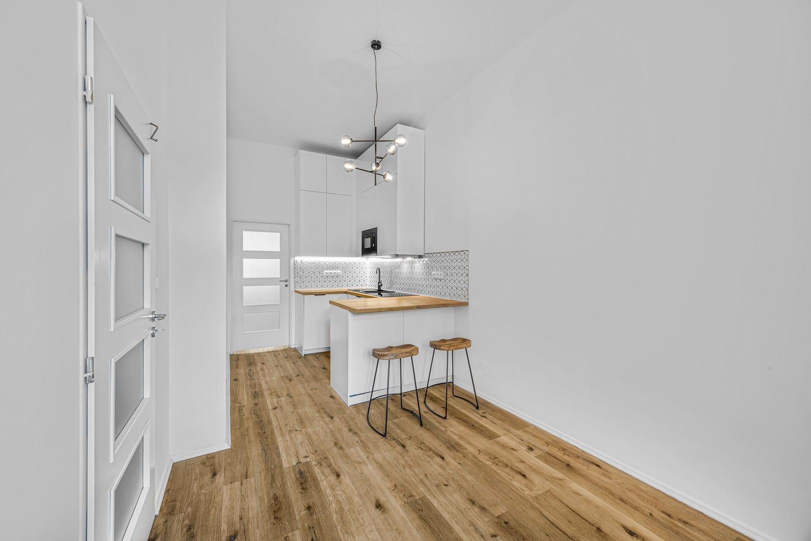 Pronájem bytu 2+kk 43 m², Praha – fotka 1 z 11