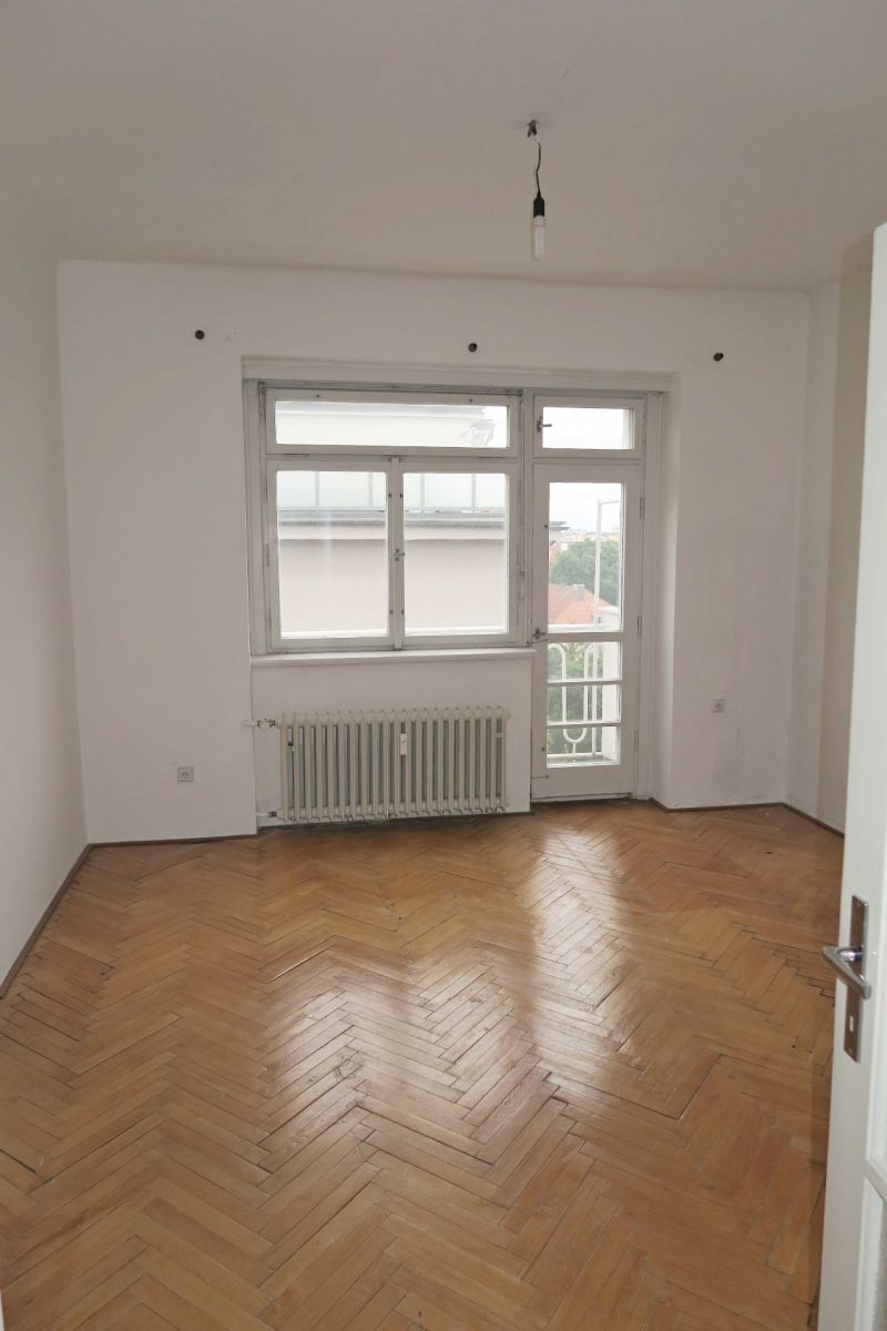 Prodej bytu 2+1 57 m², Praha – náhled fotky 2