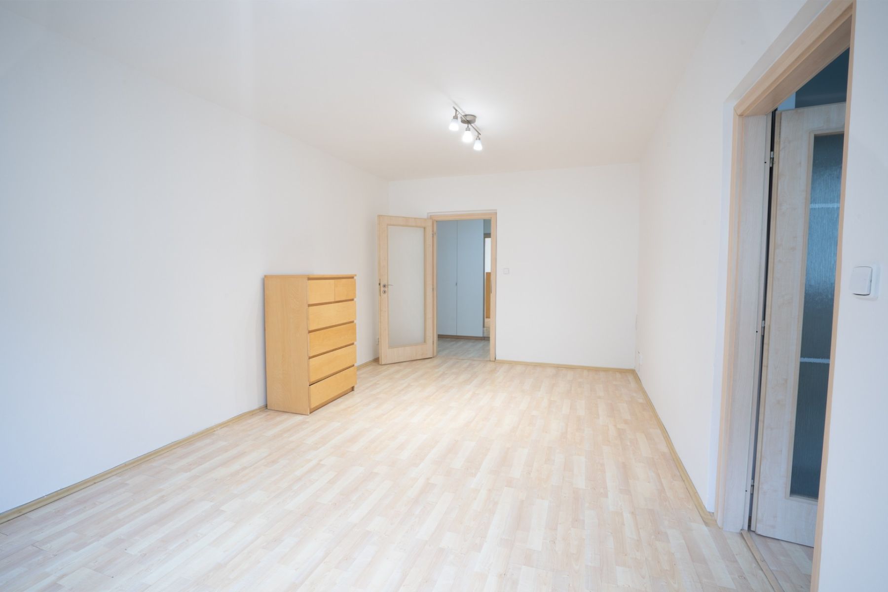 Pronájem bytu 3+1 83 m², Ostrava – náhled fotky 3